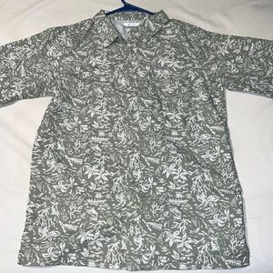 BOYS Columbia button up size XL